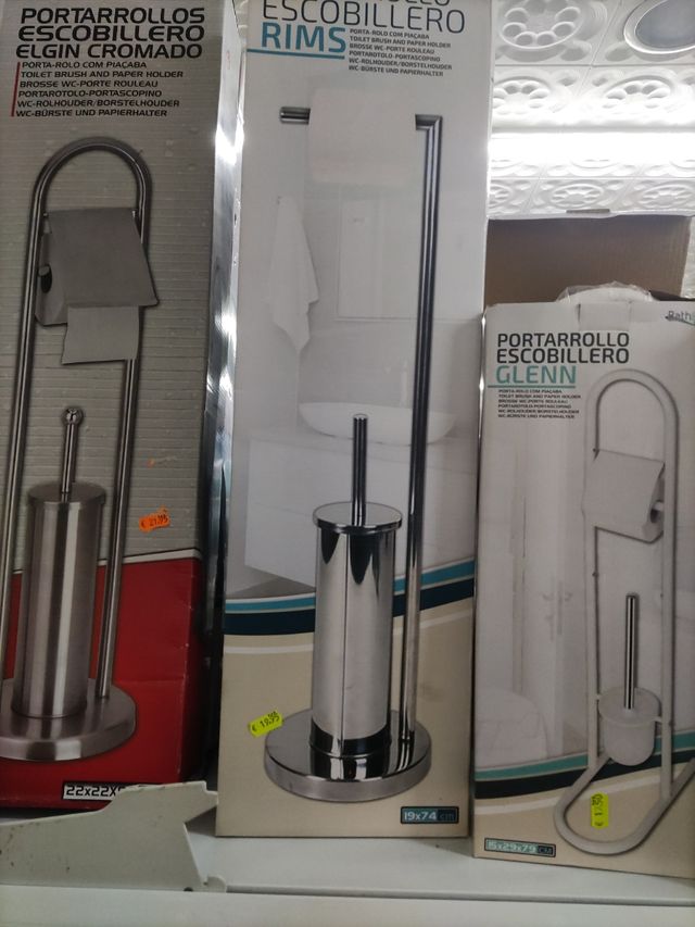 Porta rollos y escobillero cromado