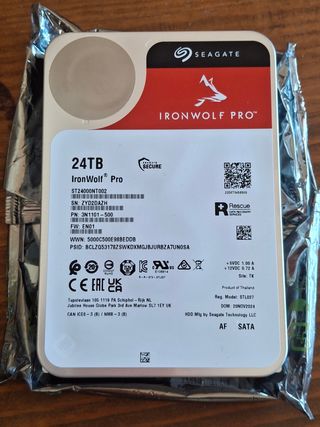 Disco Duro Seagate IronWolf Pro 24TB