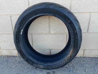 Neumático de moto 