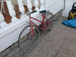 Bicicleta Gacela BH Roja
