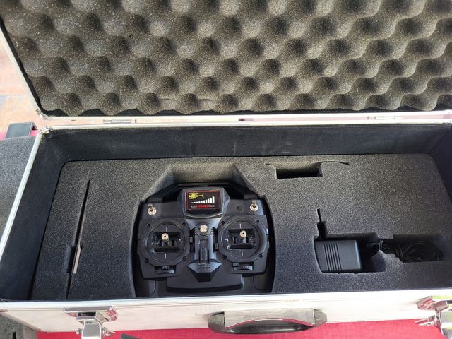 Helicóptero RC con maletín y mando