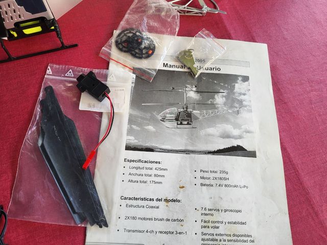 Helicóptero RC con maletín y mando