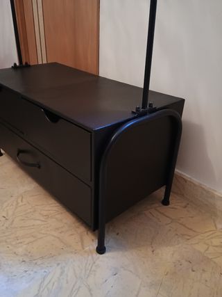 Appendiabiti in ferro battuto nero