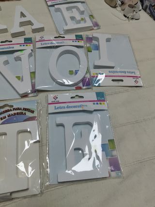 Letras Decorativas SAR THA Blancas