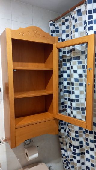 Mueble Baño con Espejo y Lavabo en perfecto estado