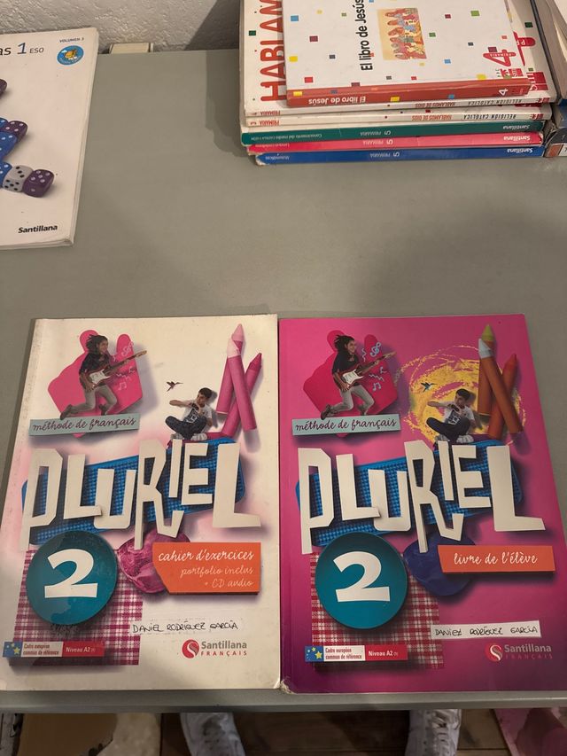 PLURIEL 2 LIVRE L'ÉLÈVE