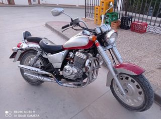 Moto Custom 250 cc