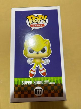 Funko Pop! Super Sonic 877 Sonic The Hedgehog