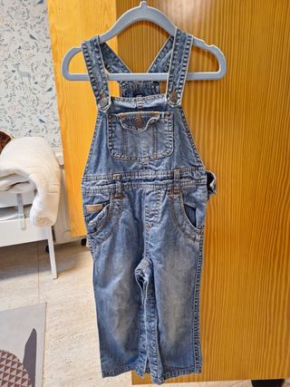 Peto vaquero Zara 12-18 meses