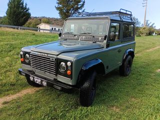 Land Rover Santana estética Defender