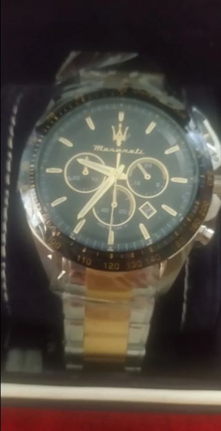Reloj Maserati Oro y Plata sin estrenar