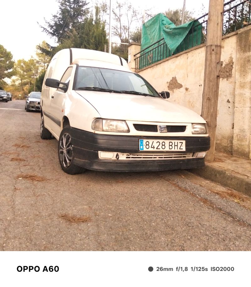 SEAT inca 2000 - foto 1