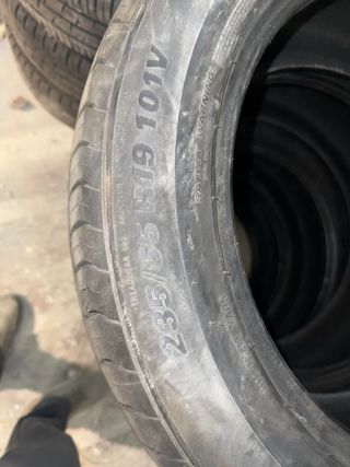Neumáticos 235/55 R19 101V