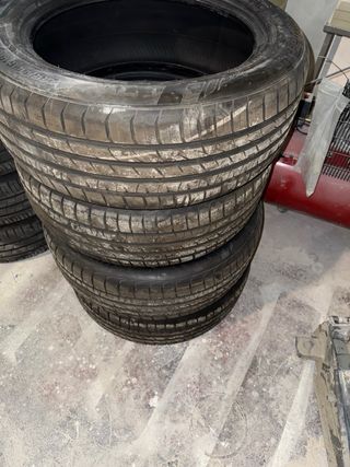 Neumáticos 235/55 R19 101V
