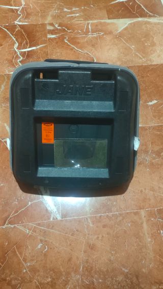 Elevador coche Jane Montecarlo