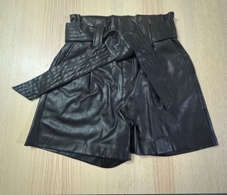 Lote 3 Faldas Stradivarius Talla XS