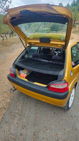 Citroen Saxo 2001
