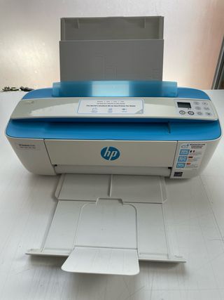 Impresora HP DeskJet 3700 Azul y Blanca