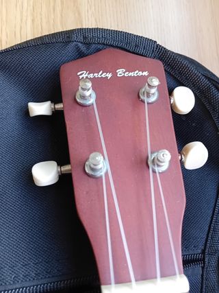 Ukelele Harley Benton UK-11 NT RW