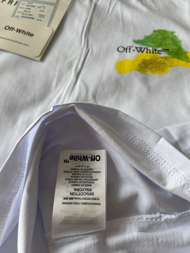 T-shirt Off-White bianca con stampa