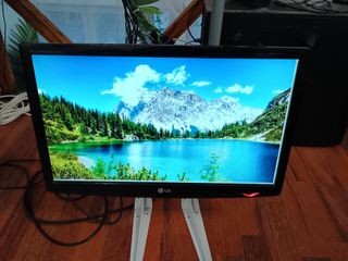 Monitor LG Flatron W2243S Full HD 23
