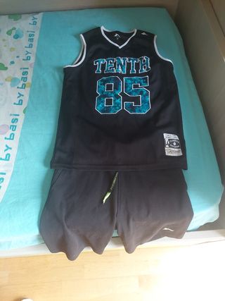 Conjunto deportivo niño TENTH 85