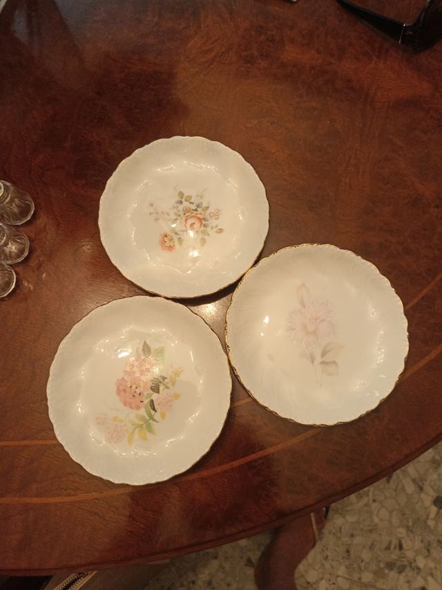 Platos Capeans de porcelana con flores