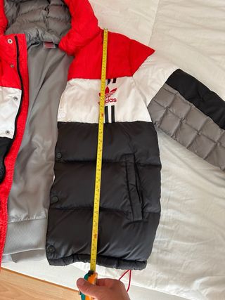 Abrigo/Chaqueta/Plumas Adidas niño talla 15 años