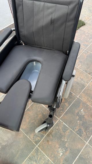 Silla de ruedas con cuña