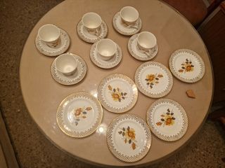 Juego de café y postre de porcelana