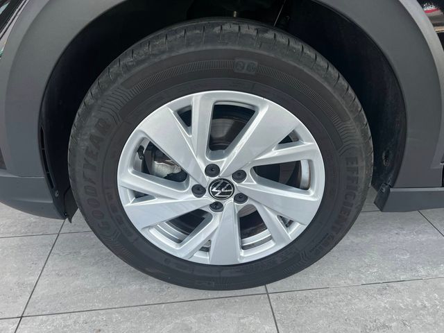 Volkswagen Taigo LIFE 1.0 TSI 110cv DSG Automático