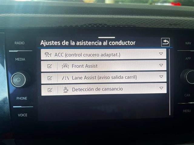 Volkswagen Taigo LIFE 1.0 TSI 110cv DSG Automático