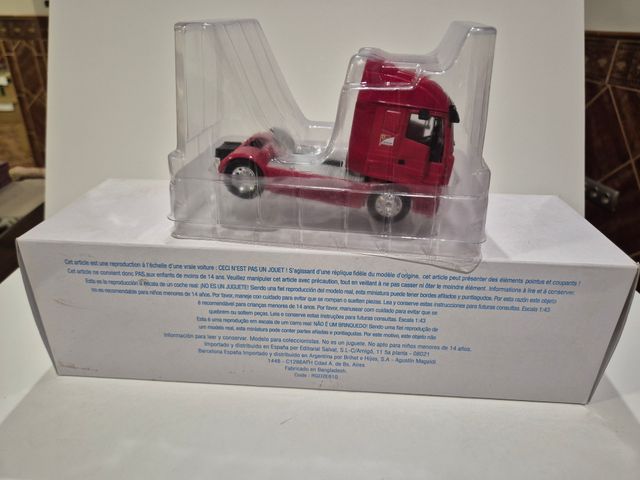 Iveco Stralis Ferrari F1 1/43