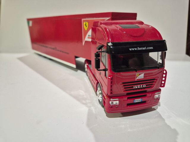 Iveco Stralis Ferrari F1 1/43