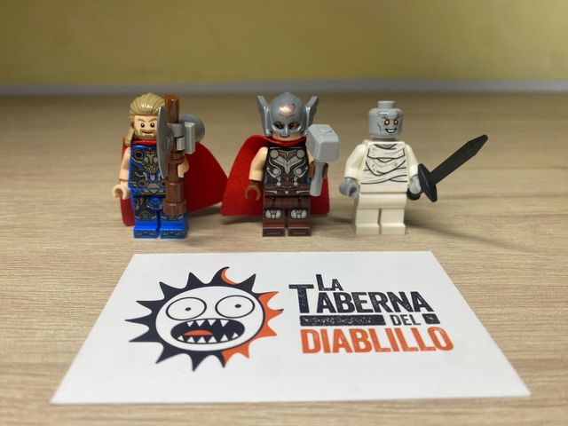Minifiguras LEGO Thor Love and Thunder