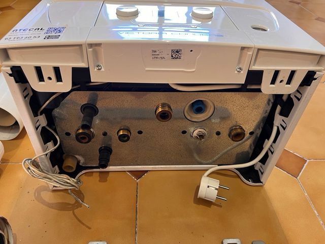 Caldera Baxi Victoria Condens