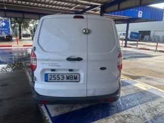 Ford Transit Courier 2022