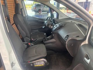 Ford Transit Courier 2022