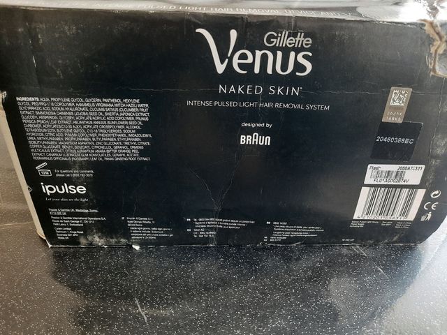 Epilatore Luce Pulsata Braun Venus Naked Skin