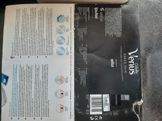 Epilatore Luce Pulsata Braun Venus Naked Skin