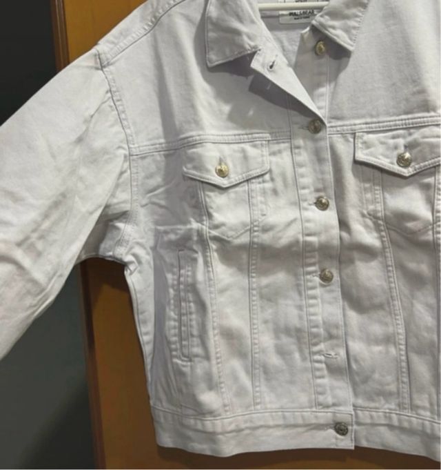 Cazadora vaquera Pull&Bear Talla M