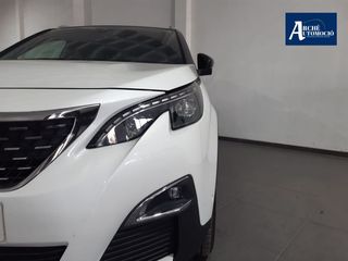 Peugeot 5008 1.5 BlueHDi 130