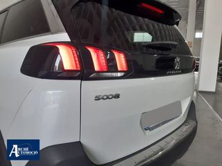Peugeot 5008 1.5 BlueHDi 130