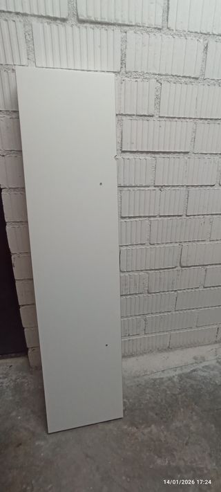 Vendo dos estantes de pared LACK blanco 110x26 cm