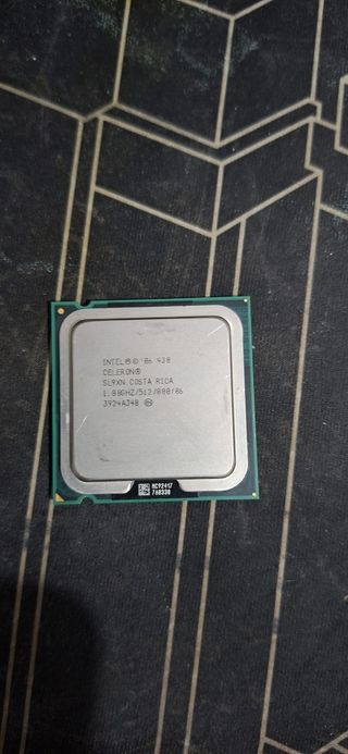 Intel Celeron SL9XN 1.8GHz Procesador