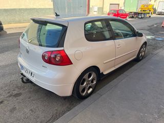 Volkswagen Golf 2007