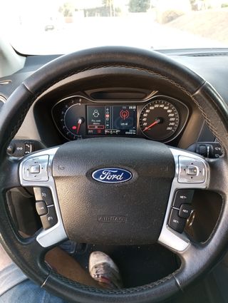 Ford Mondeo 2014