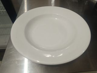 Plato hondo de porcelana blanco