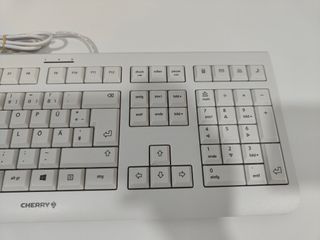Teclado Cherry KC 1000 con cable