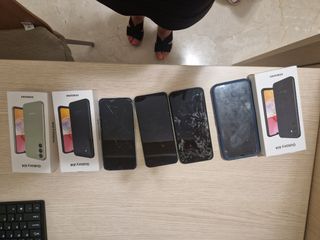 4 Samsung Galaxy A14 para piezas